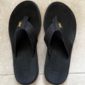 Teva Voyage Flip Flops